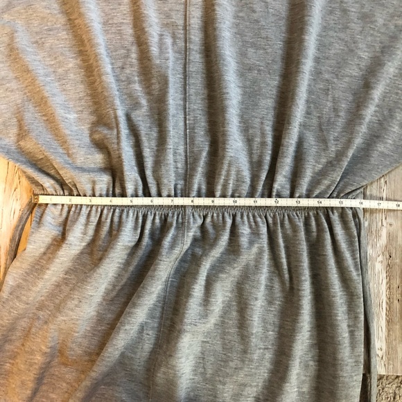 “Prologue" brand, knit batwing midi-dress w/elastic belted waist & mock neck - Picture 12 of 15